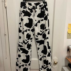 Cow print high waisted, jeans